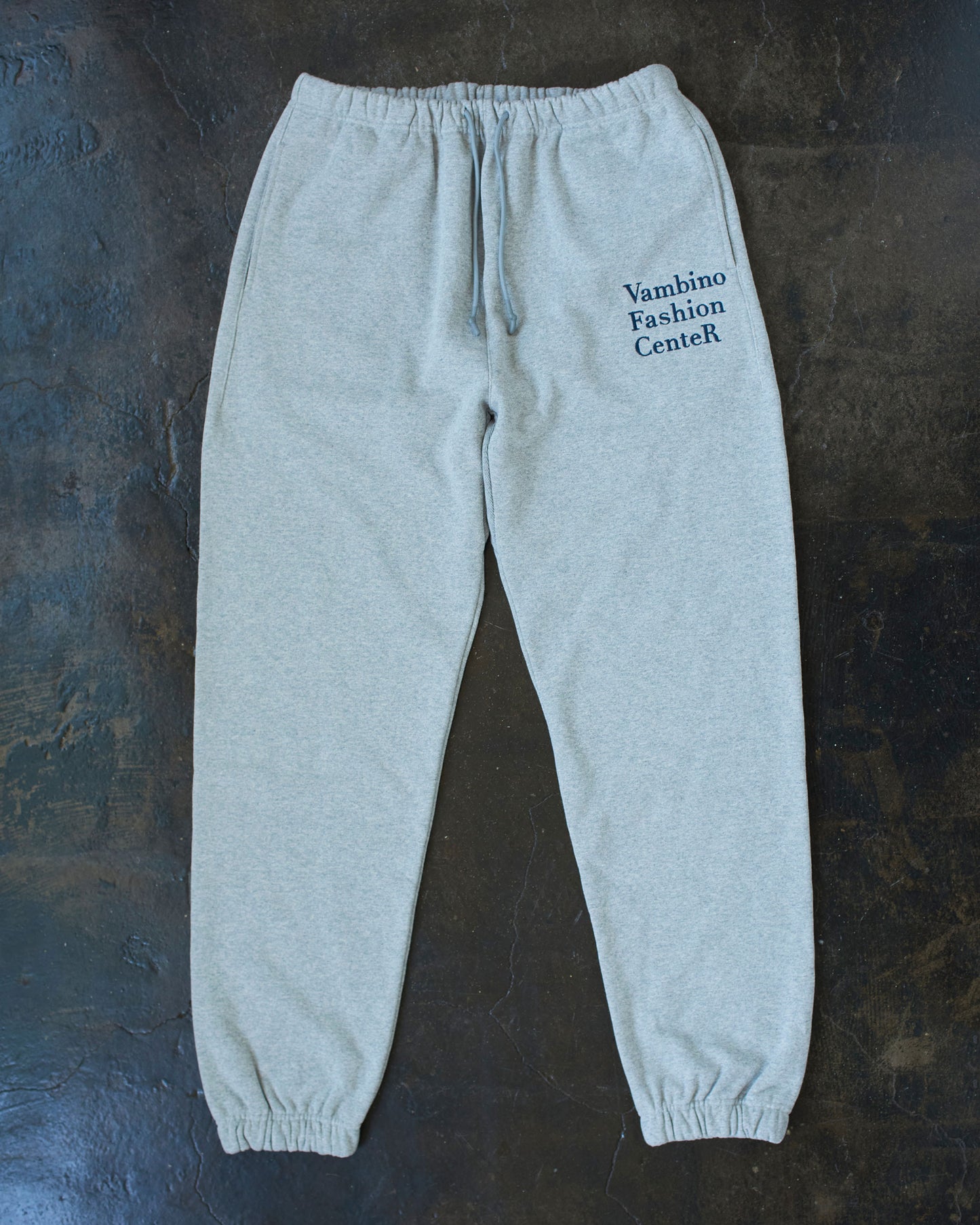 VFC SWEAT PANTS