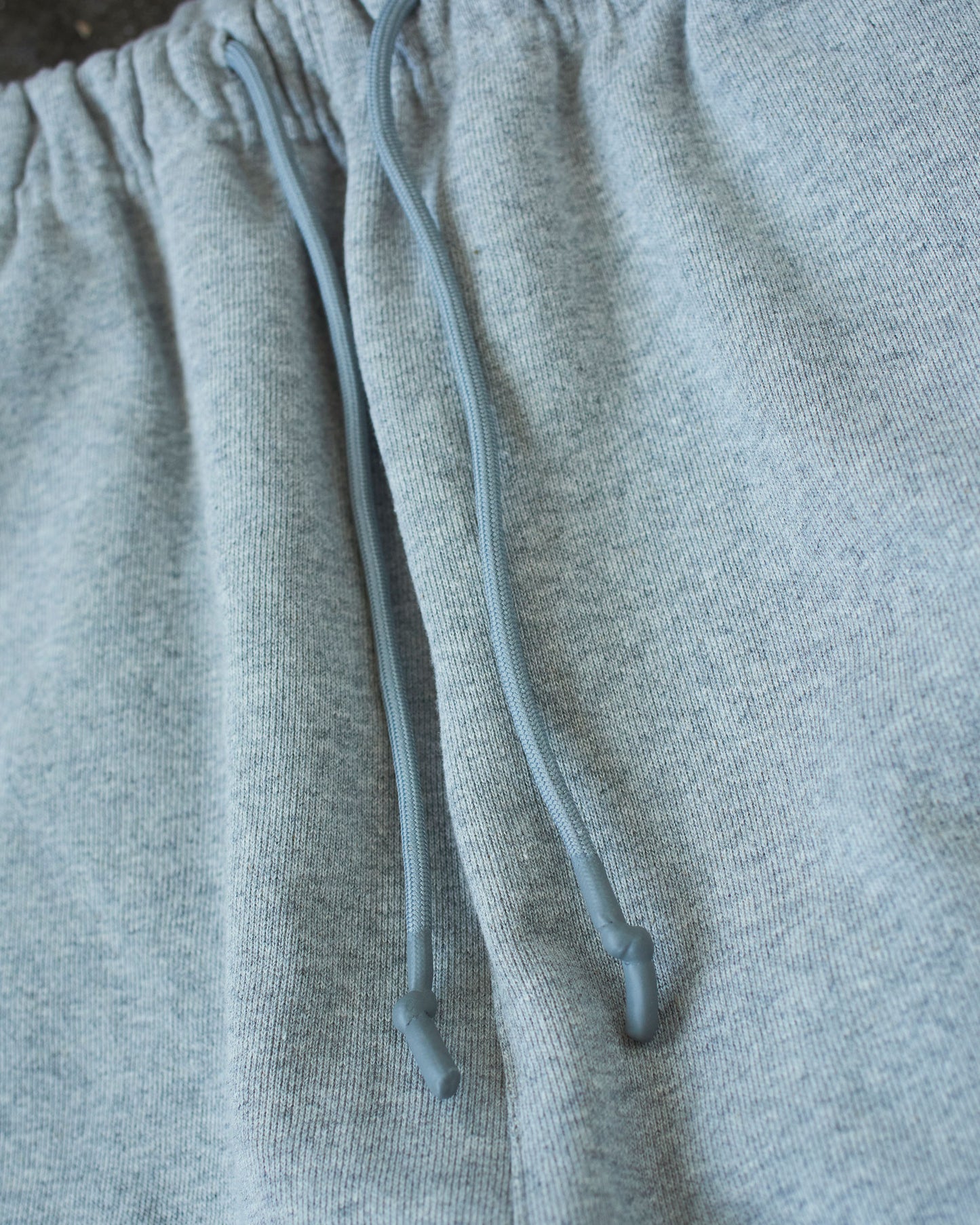 VFC SWEAT PANTS