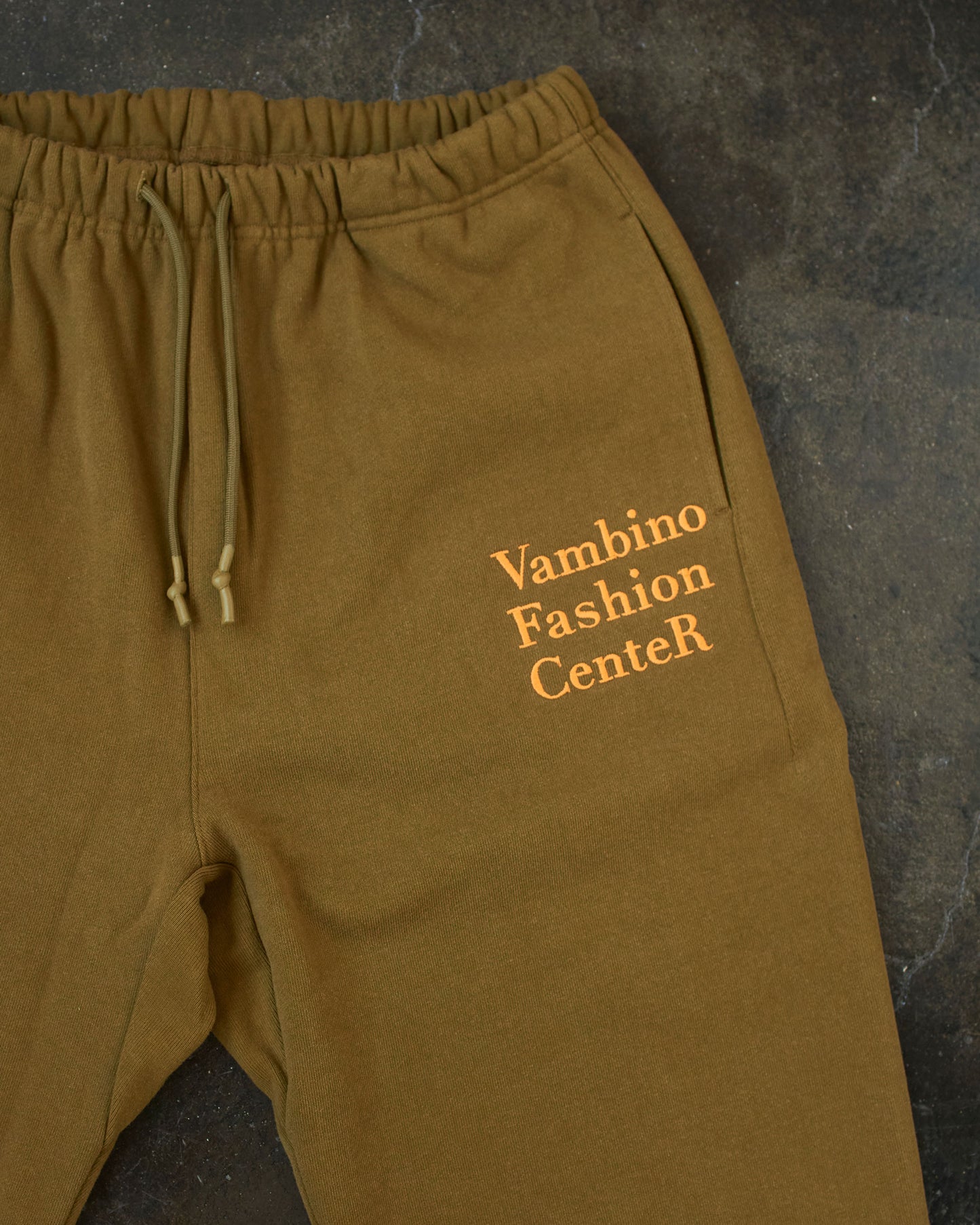 VFC SWEAT PANTS