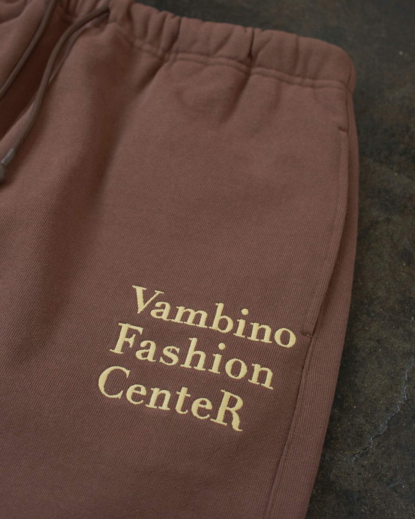 VFC SWEAT PANTS